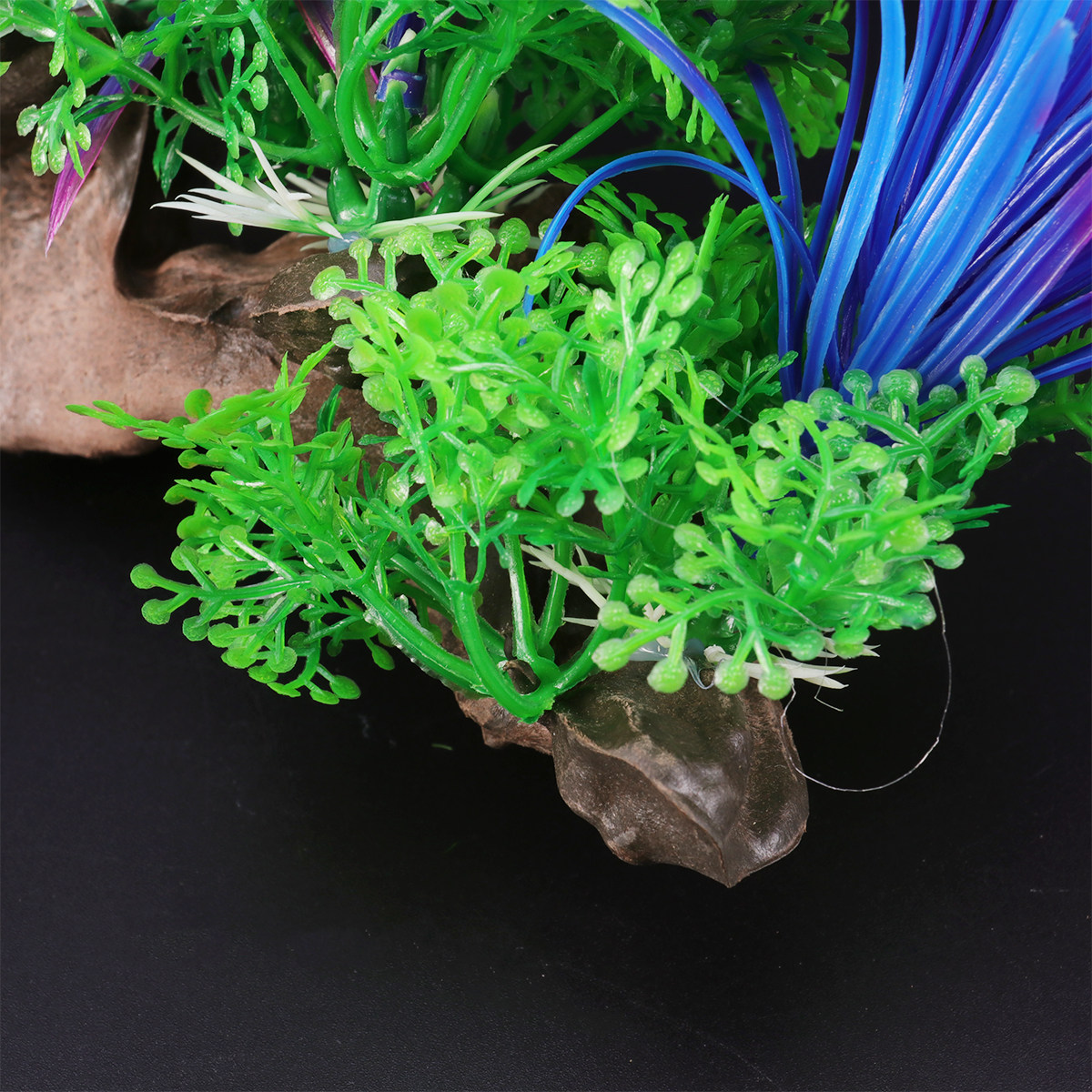 リアルな人工水槽植物 魚タンク装飾用 自然な見た目のプラスチ - Non Planted Aquarium Fish のレビューと価格